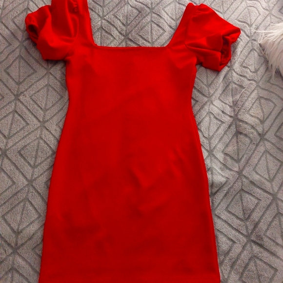 "FOREVER 21 " Red Dress Mini Size M - Picture 2 of 7